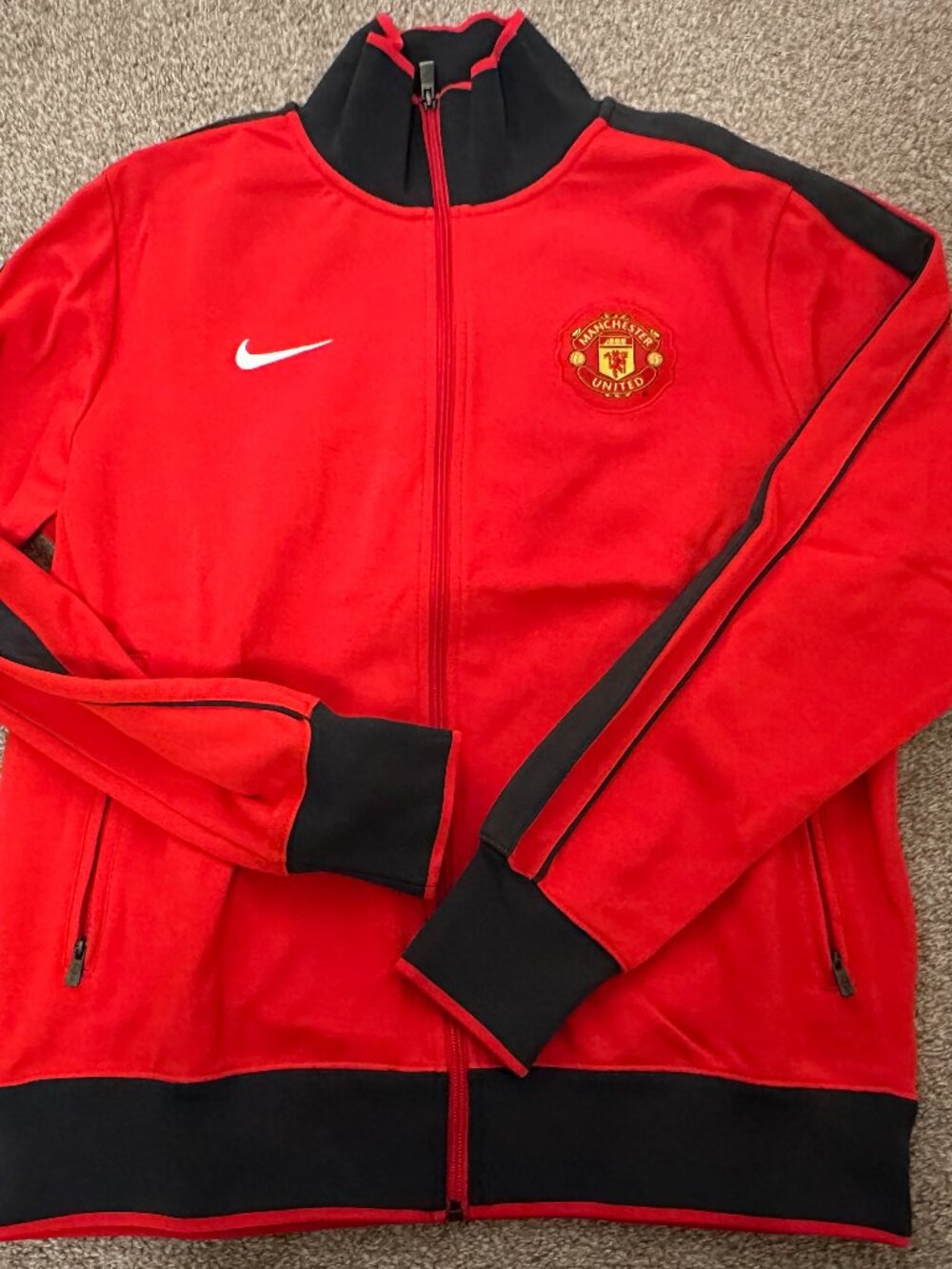 Nike N98 Manchester United Track Jacket Red Large
